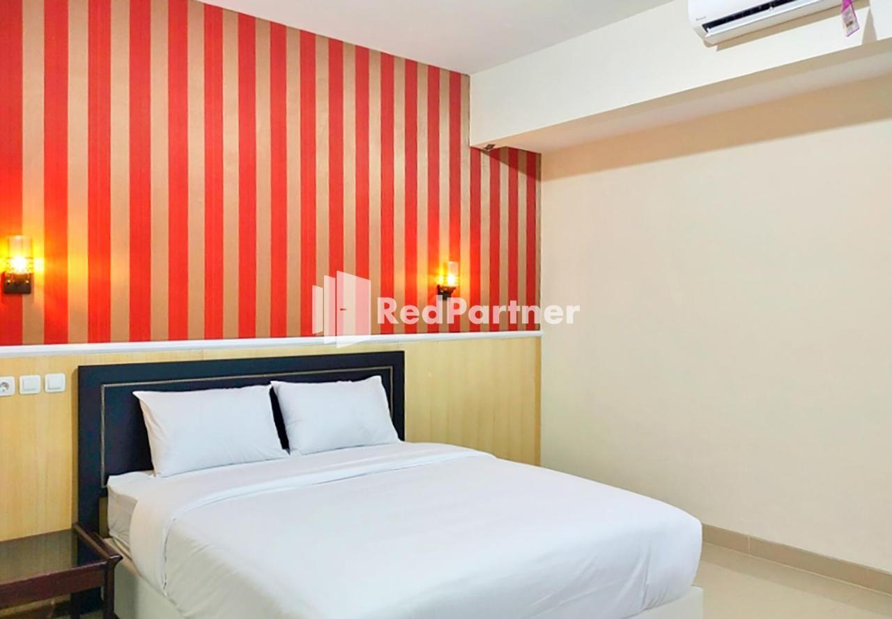 Reddoorz Syariah At Hotel Nuri Indah Dongkelan Yogyakarta 반툴 외부 사진