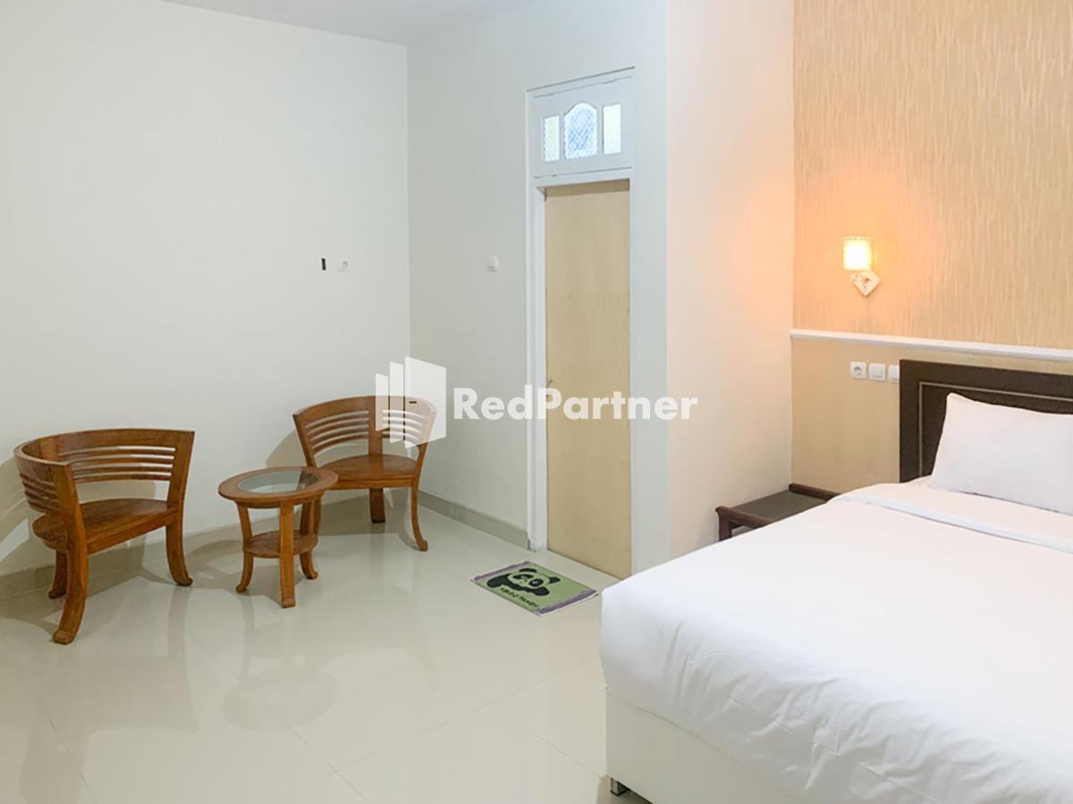 Reddoorz Syariah At Hotel Nuri Indah Dongkelan Yogyakarta 반툴 외부 사진